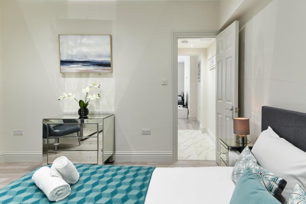 Chic By Hyde Park London